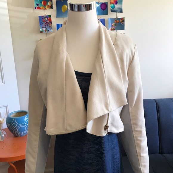 Cropped, cream motorcycle jacket size S - Picture 3 of 8